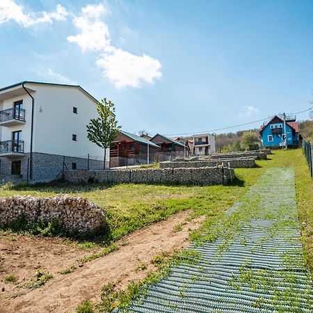 Gabion Garden Hotel Podhájska Екстериор снимка
