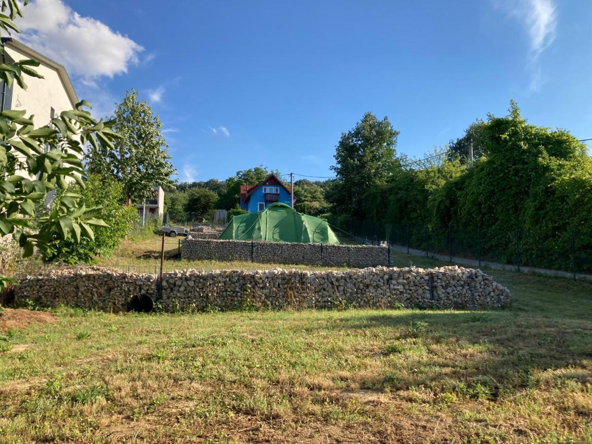 Gabion Garden Hotel Podhájska Екстериор снимка